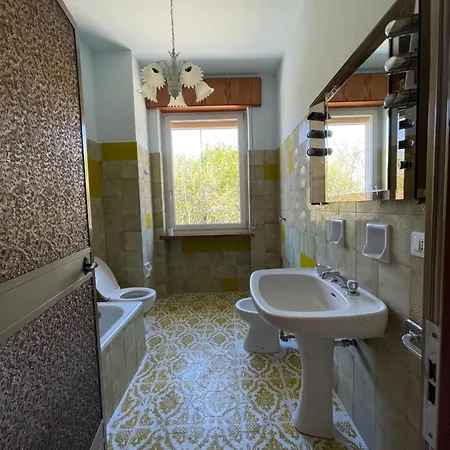 Sette Stanze Presso La Fabbrica Nel Bosco Bed & Breakfast Mombello Monferrato