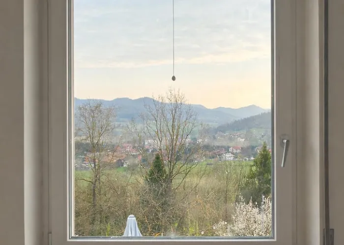 Sette Stanze Presso La Fabbrica Nel Bosco Bed and breakfast